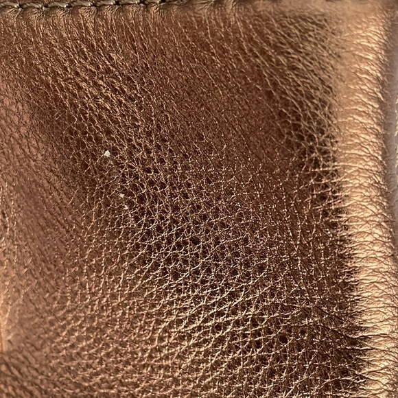 MICHAEL KORS Berkeley Copper Clutch - Picture 9 of 9